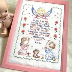 ヴィンテージベビーサンプラー風ハンドメイド手刺繍フレーム·͜· ♡ ベビーナーサリーアンティーク風/ベビーサンプラー風ハンドメイド手