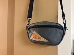 【値下げ】KELTY ミニショルダー70'sline グラファイトのサムネイル