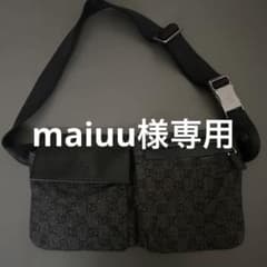 gucciグッチ　ウエストポーチ　ボディバッグのサムネイル