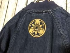 adidas アディダス デニムジャケット アウター 刺繍　ロゴ 鯉模様　希少品 adidas アディダス デニムジャケット 金刺繍 ロゴマーク 鯉模様 激レア