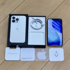 Apple iPhone 13 Pro シルバー 本体のサムネイル