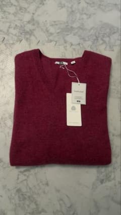 ユニクロラムウールニット美品のサムネイル