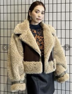 ボアスリーブフェイクムートンのサムネイル