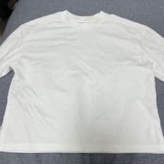 GU 半袖Tシャツ ホワイト Sサイズのサムネイル