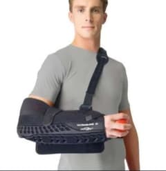 DONJOY ウルトラスリング Ⅲ　Lサイズ Amazon.co.jp: DJO DonJoy Braces UltraSling PRO - 肩固定具と回旋腱
