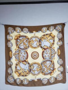 ベガ様専用＊プリマグラッセ　アルビエロマルティーニ　シルクスカーフ＊のサムネイル