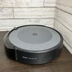 iRobot Roomba i3 로봇 진공 청소기