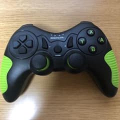 任天堂Switch コントローラーのサムネイル