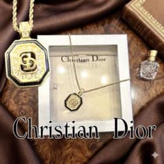 希少⭐︎Christian Dior CDロゴ ネックレス 金 ラインストーン - メルカリ