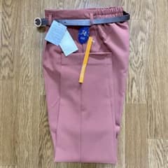 テーパードパンツ　タグベルト付きのサムネイル