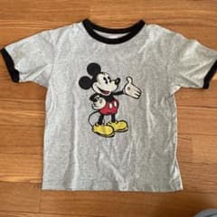 ユニクロ UT ミッキーマウス Tシャツのサムネイル