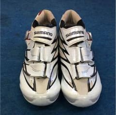 nommu21様 専用 SHIMANO R315  41サイズ  25.8のサムネイル