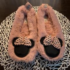 ZARAキッズ　靴　ルームシューズ　新品　ディズニーのサムネイル