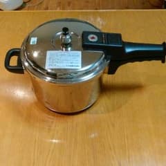 圧力鍋　ステンレス製のサムネイル