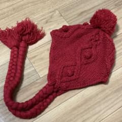 赤い耳当て帽✩.*˚のサムネイル