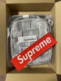 新品未使用 Supreme Woven Shoulder Bag シュプリームのサムネイル