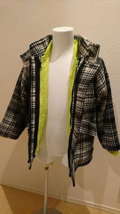タイムセールBREEZE★キッズコートのサムネイル