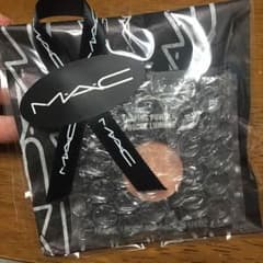 おまけ付き❤️MAC表参道限定ハイライト！のサムネイル
