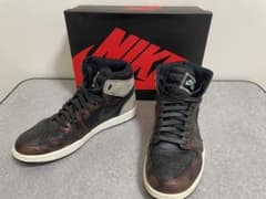 Nike Air Jordan 1 High OG "Rust Shadow"のサムネイル