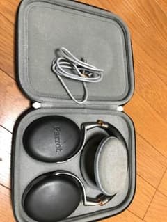 Parrot Zik 2.0 ブラック 純正ケース ヘッドフォンのサムネイル