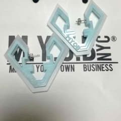M.Y.O.B ピアスのサムネイル