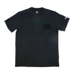 NEW ERA BTS MLB Black Swan トリプルコラボTシャツのサムネイル