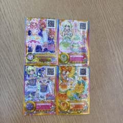 アイカツカード 4枚セットのサムネイル