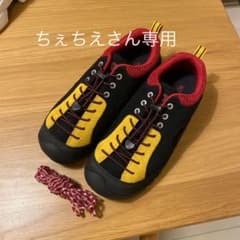 KEEN スニーカーのサムネイル