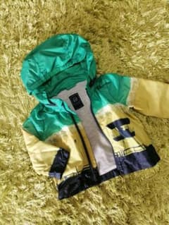 GAP　アウター ジャンパー ウィンドブレーカーのサムネイル