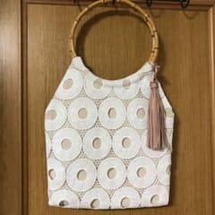 竹の取手のバッグのサムネイル