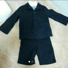 男の子用フォーマルウェアのサムネイル