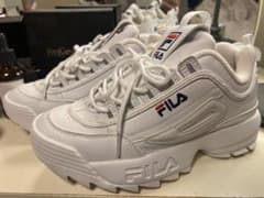 最終値下げFILA フィラ スニーカー　ダットスニーカーのサムネイル