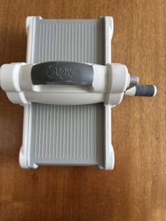 Sizzix Big Shot シジックス ビッグショット ダイカットマシン - メルカリ