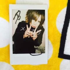 R指定 マモ チェキのサムネイル
