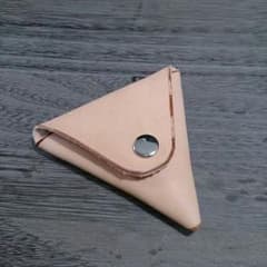 栃木レザー ハンドメイド 三角 コインケースのサムネイル