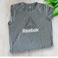 Reebok グレー ロゴプリント　Tシャツ　メンズL