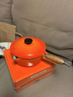希少　ルクルーゼ 片手鍋20cmウッドハンドル　ビンテージ 希少品！ル・クルーゼ片手鍋20cmウッドハンドル ビンテージ品 - メルカリ