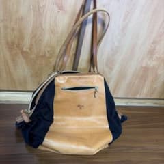 イルビゾンテバックのサムネイル