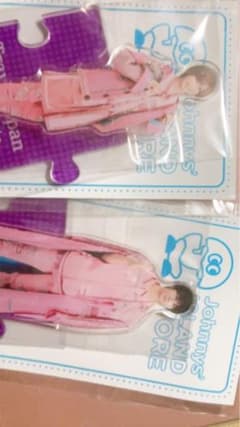 アクスタのサムネイル