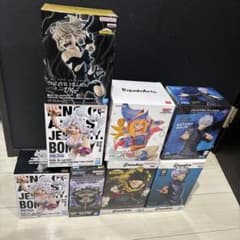 プライズフィギュアまとめ売り35個　クラピカ　王騎将軍　ヒロアカ　呪術廻戦等 うわっ未開封35個まとめ売りとか羨ましすぎんだろ…😭 プライズ