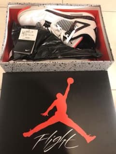 NIKE AIR JORDAN4 RETRO ナイキ ジョーダンのサムネイル