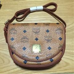 【AAA様専用】MCM ショルダーポーチのサムネイル