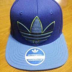 確実正規品adidasのキャップのサムネイル