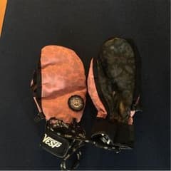 【美品】スノーボードアクセサリのサムネイル