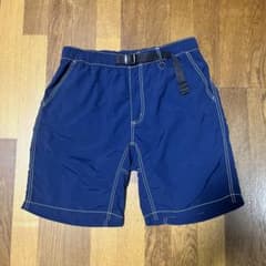 【美品】コロンビア メンズXL ナイロンショートパンツ　紺 オムニシールドのサムネイル