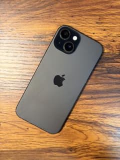 iPhone 15 128GB バッテリー87% ブラック SIMフリー - メルカリ