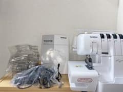 Brother kagari Ⅳ ブラザー ロックミシン LOB0201のサムネイル