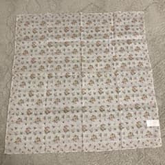 LAURA ASHLEY 花柄ハンカチ