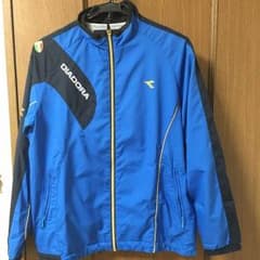 DIADORA ウォームアップジャケットのサムネイル