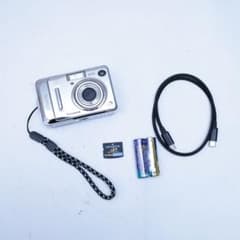 Smartphone transfer compatible. FUJIFILM Digital Camera A500 Battery Memory Card